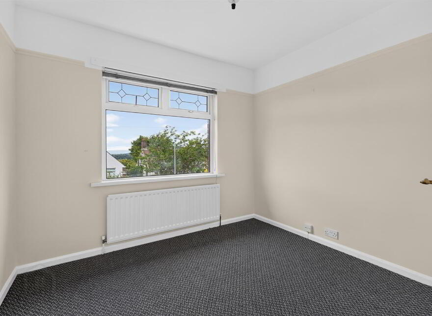23 Moyne Park, Belfast, BT5 7QT