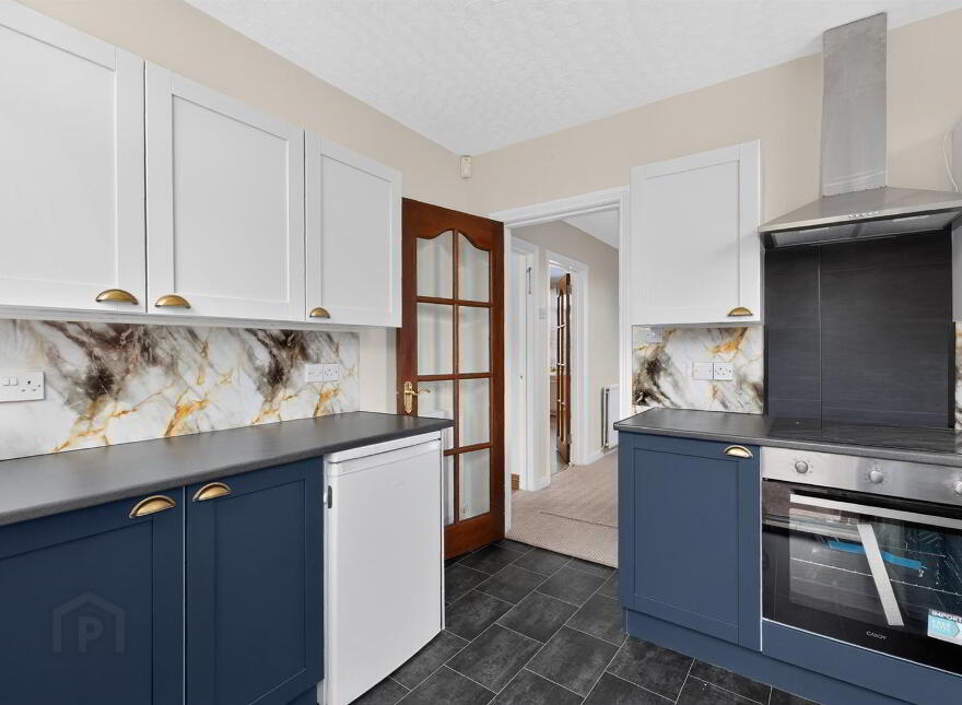 23 Moyne Park, Belfast, BT5 7QT