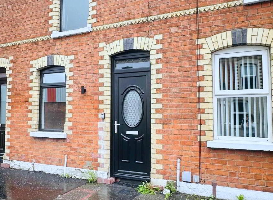 12 Bloomfield Street, Belfast, BT5 5AU
