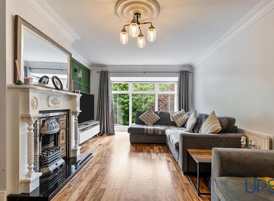 145 Lagmore Glen, Stewartstown Road, Dunmurry, Belfast, BT17 0WB