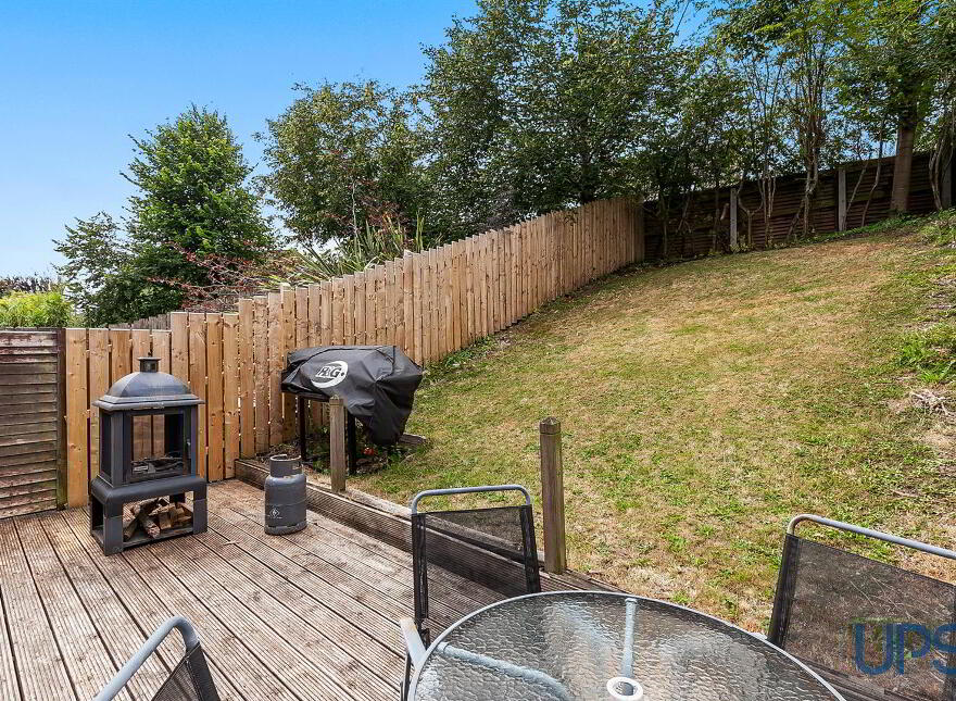 145 Lagmore Glen, Stewartstown Road, Dunmurry, Belfast, BT17 0WB
