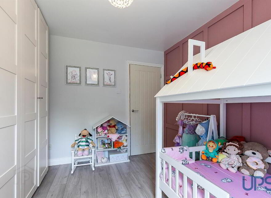 145 Lagmore Glen, Stewartstown Road, Dunmurry, Belfast, BT17 0WB