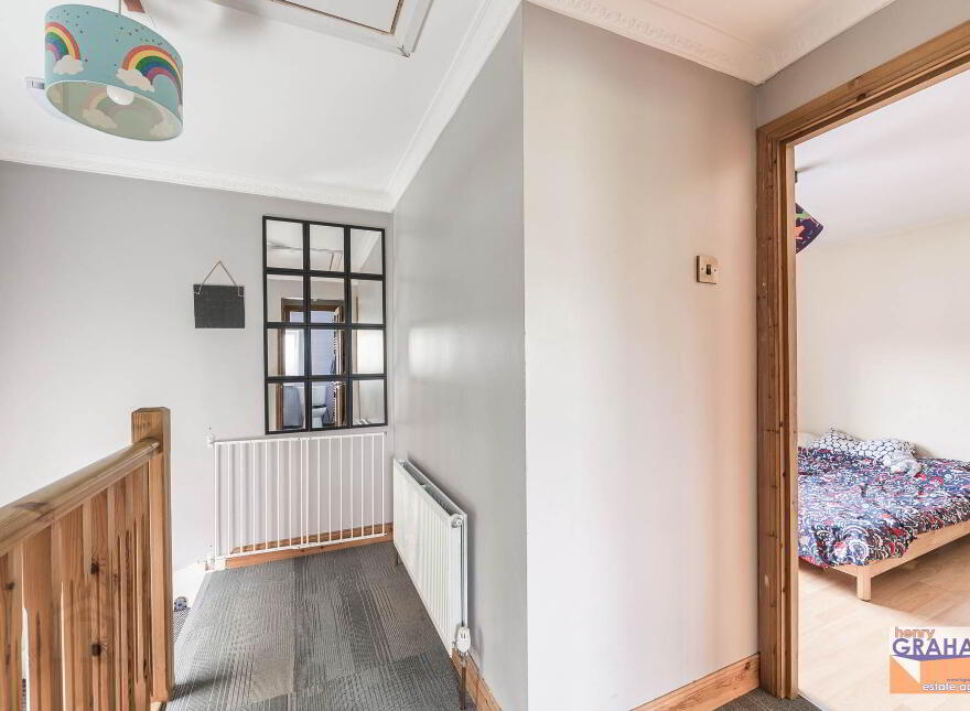 82 Lawnmount Crescent, Lisburn, BT27 4TU