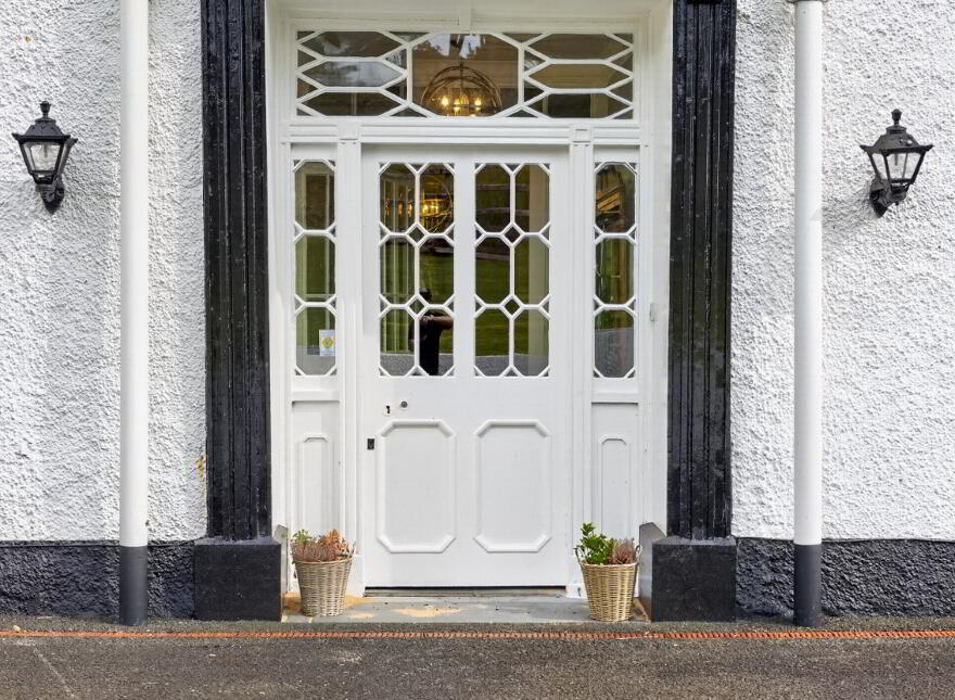 'ROCKPORT LODGE', 2 Castle Park, Cushendun, Ballymena, BT44 0PT