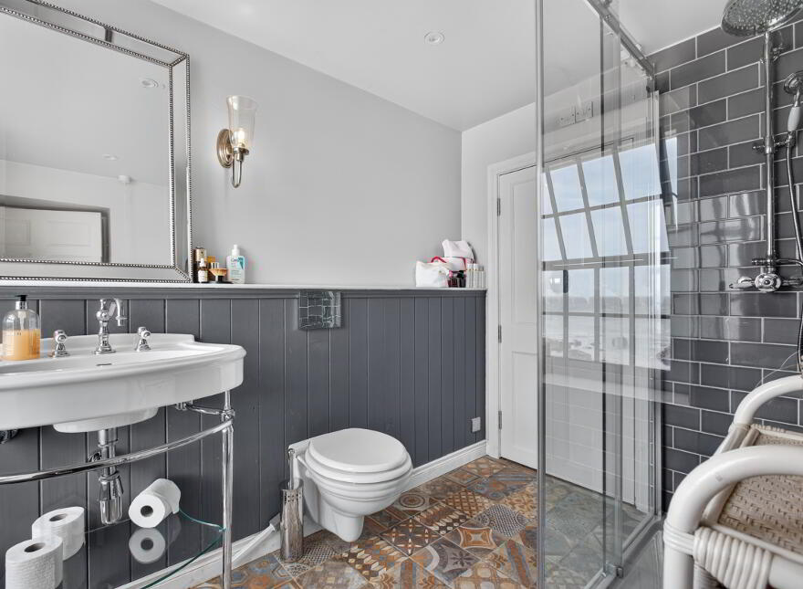 'ROCKPORT LODGE', 2 Castle Park, Cushendun, Ballymena, BT44 0PT