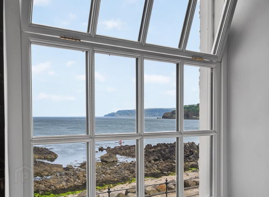 'ROCKPORT LODGE', 2 Castle Park, Cushendun, Ballymena, BT44 0PT