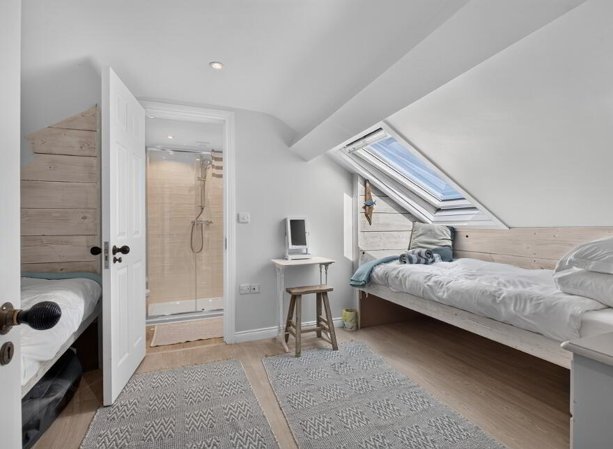 'ROCKPORT LODGE', 2 Castle Park, Cushendun, Ballymena, BT44 0PT