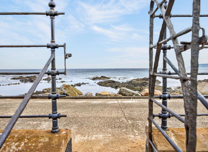 'ROCKPORT LODGE', 2 Castle Park, Cushendun, Ballymena, BT44 0PT