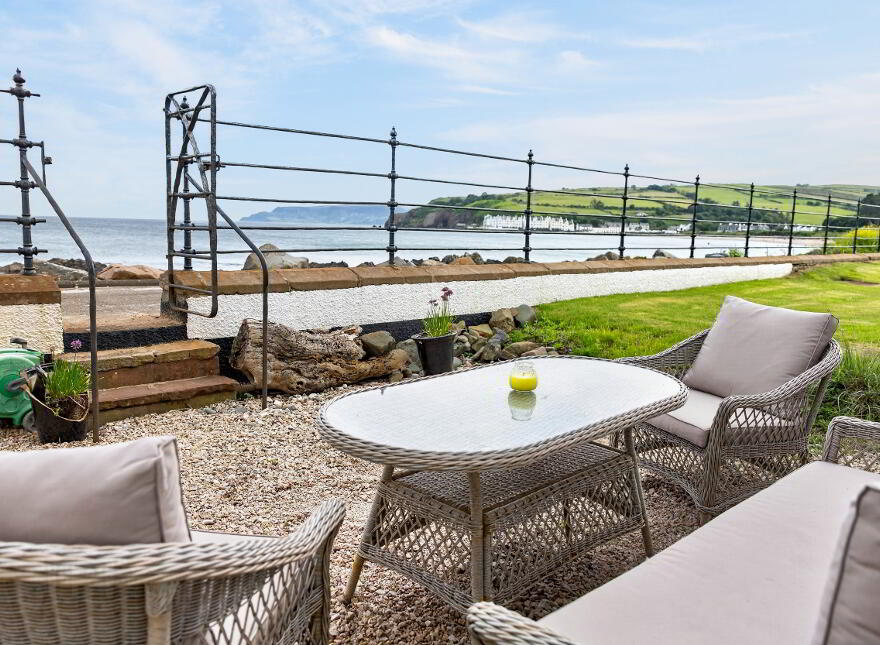 'ROCKPORT LODGE', 2 Castle Park, Cushendun, Ballymena, BT44 0PT