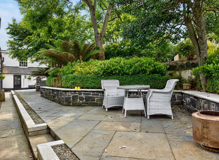 'ROCKPORT LODGE', 2 Castle Park, Cushendun, Ballymena, BT44 0PT