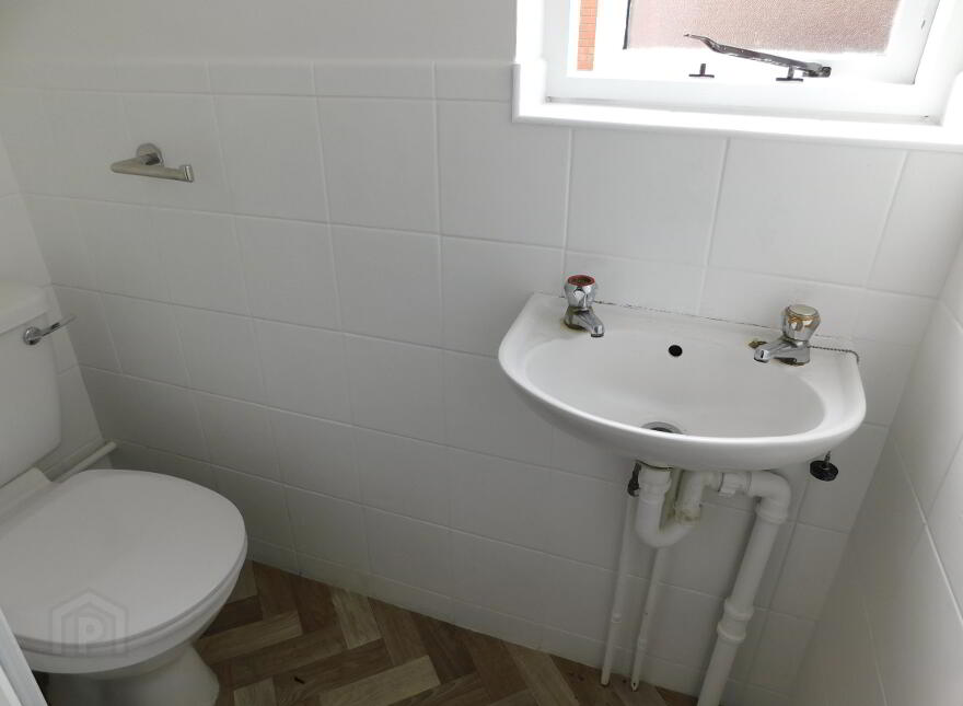 7 Glenard Gardens, Omagh, BT78 5BF