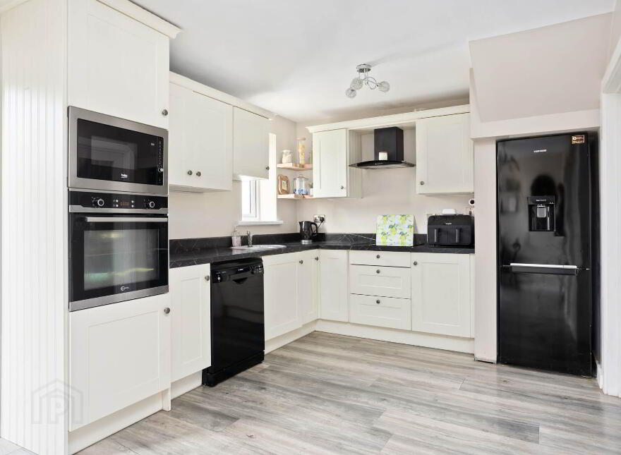 421 Ballyfermot Road, Dublin, D10XV24