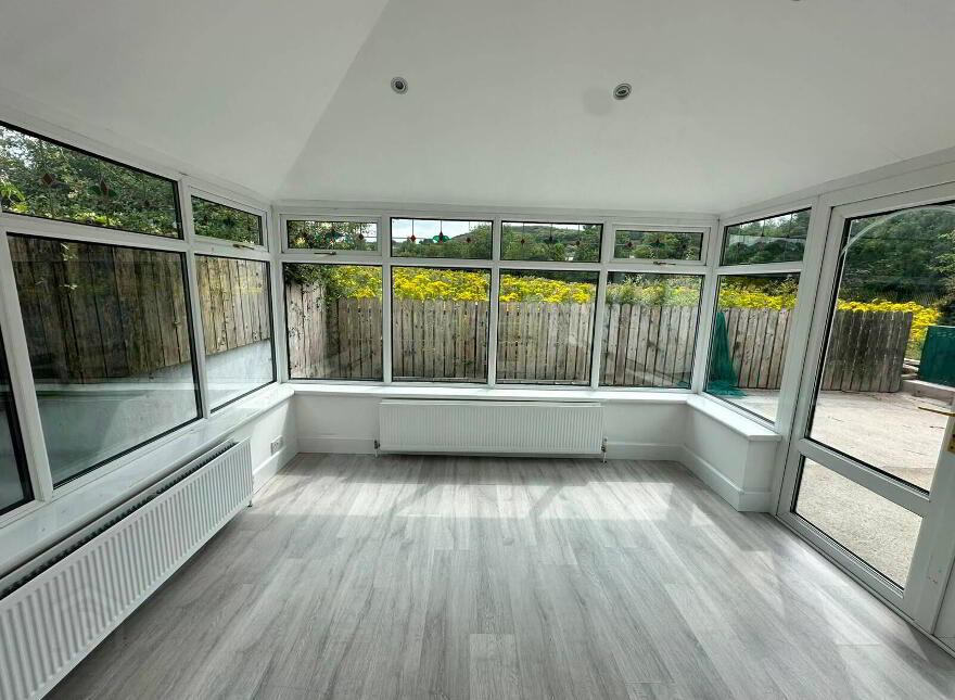 59 Edencrieve, Newry, BT35 8UE