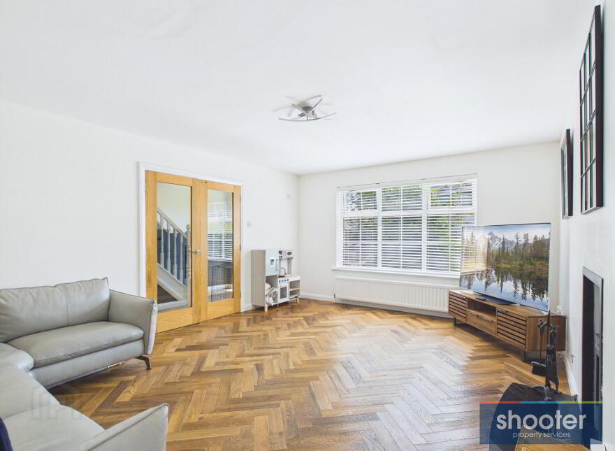 77 Forest Hills, Newry, BT34 2FL