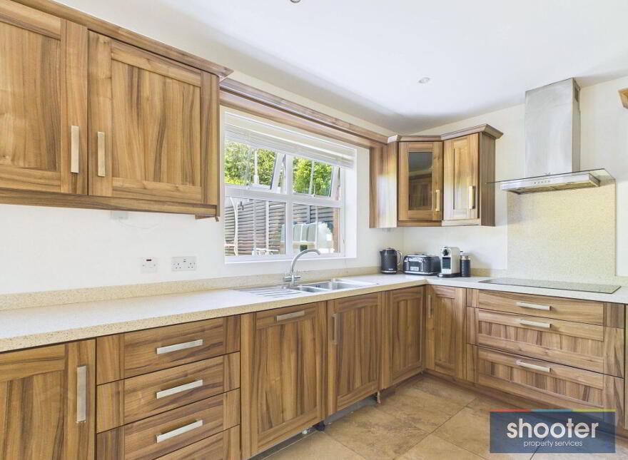 77 Forest Hills, Newry, BT34 2FL