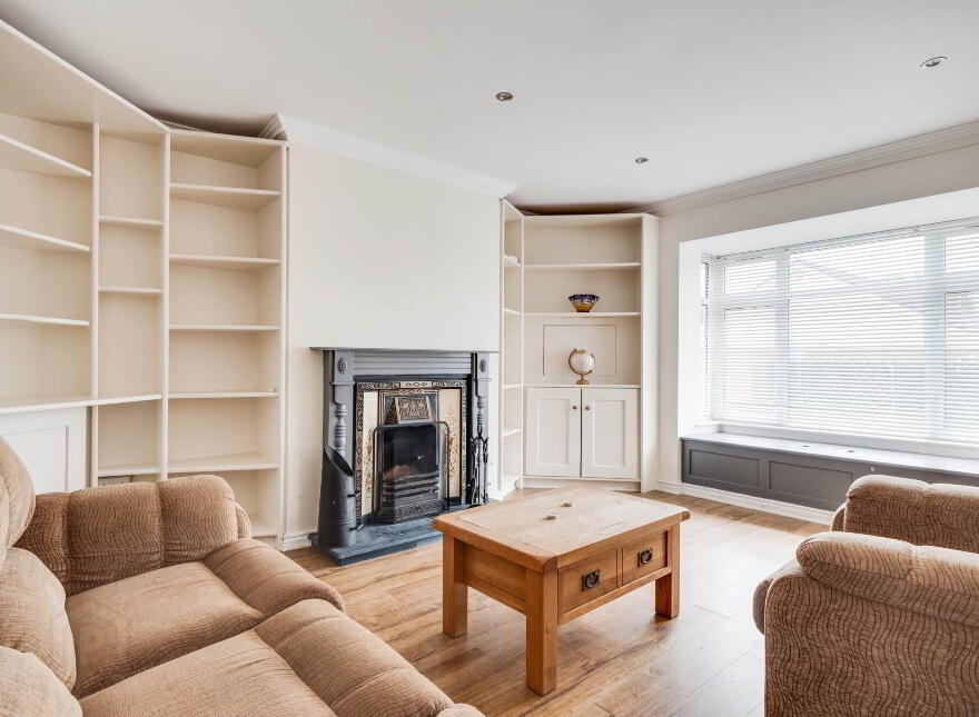 28 College Gardens, Enniskillen, BT74 4RJ