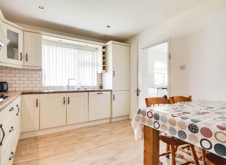 28 College Gardens, Enniskillen, BT74 4RJ
