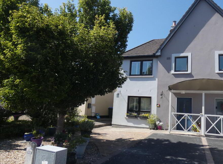 55 Garden View, Creggaunnahilla, Clarecastle, Ennis, V95CFW2