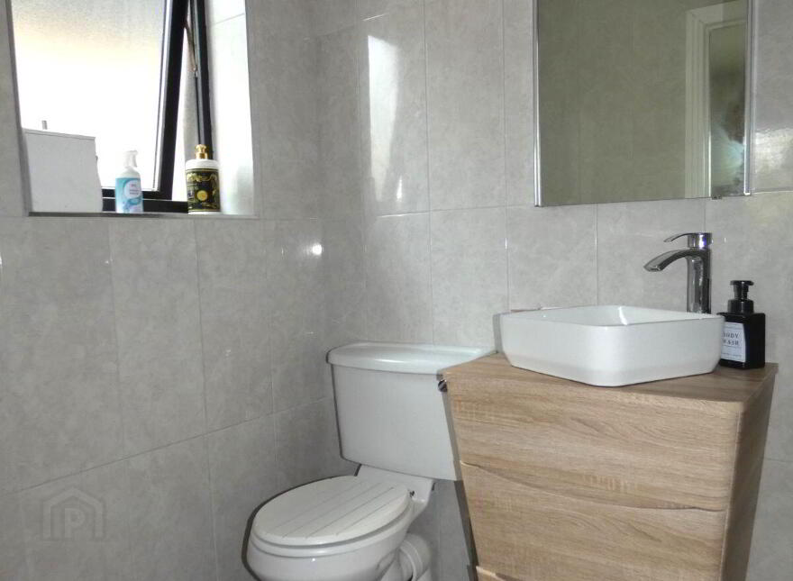 55 Garden View, Creggaunnahilla, Clarecastle, Ennis, V95CFW2
