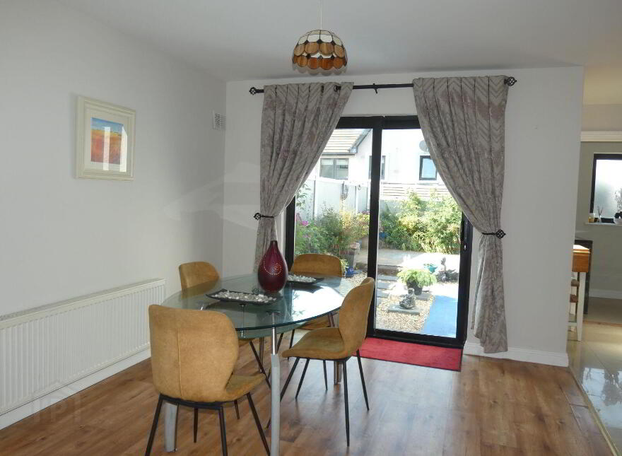 55 Garden View, Creggaunnahilla, Clarecastle, Ennis, V95CFW2