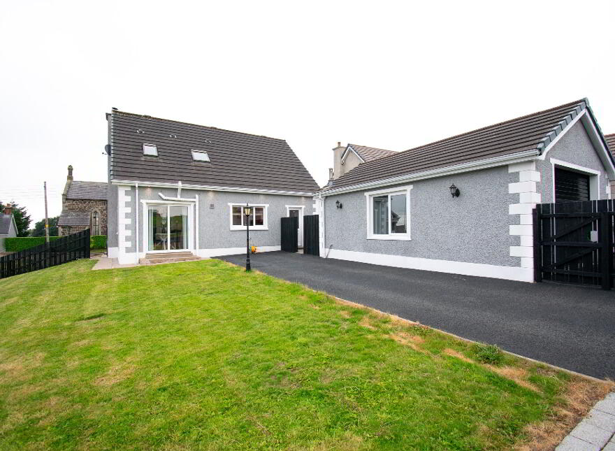 1 Kirk Gardens, Clough, Ballymena, BT44 9RN