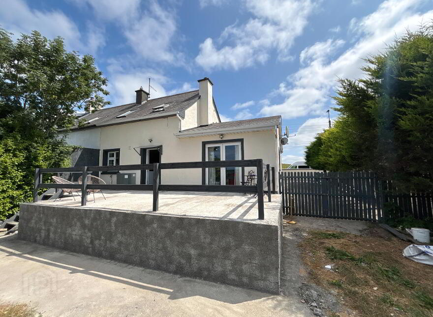 Main Street, Ballingarry, E41N523