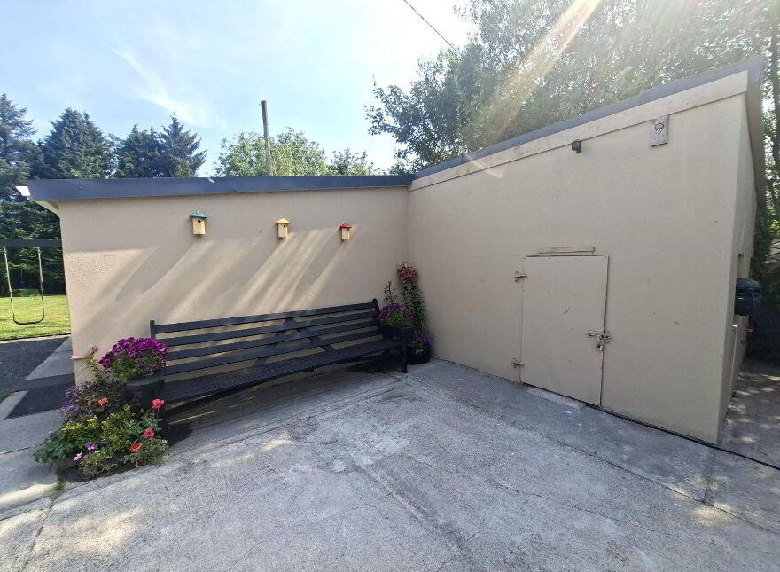 Arva Road, Ballinagh, H12P282