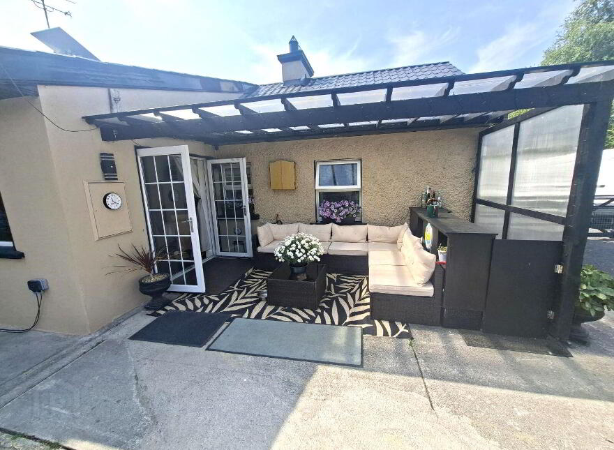 Arva Road, Ballinagh, H12P282