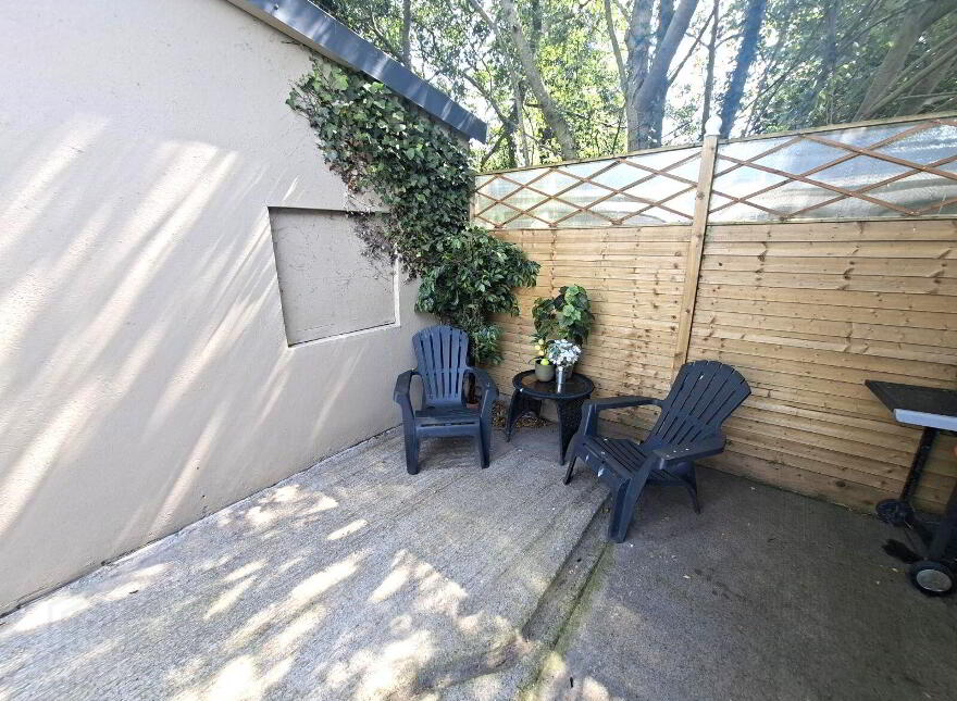 Arva Road, Ballinagh, H12P282