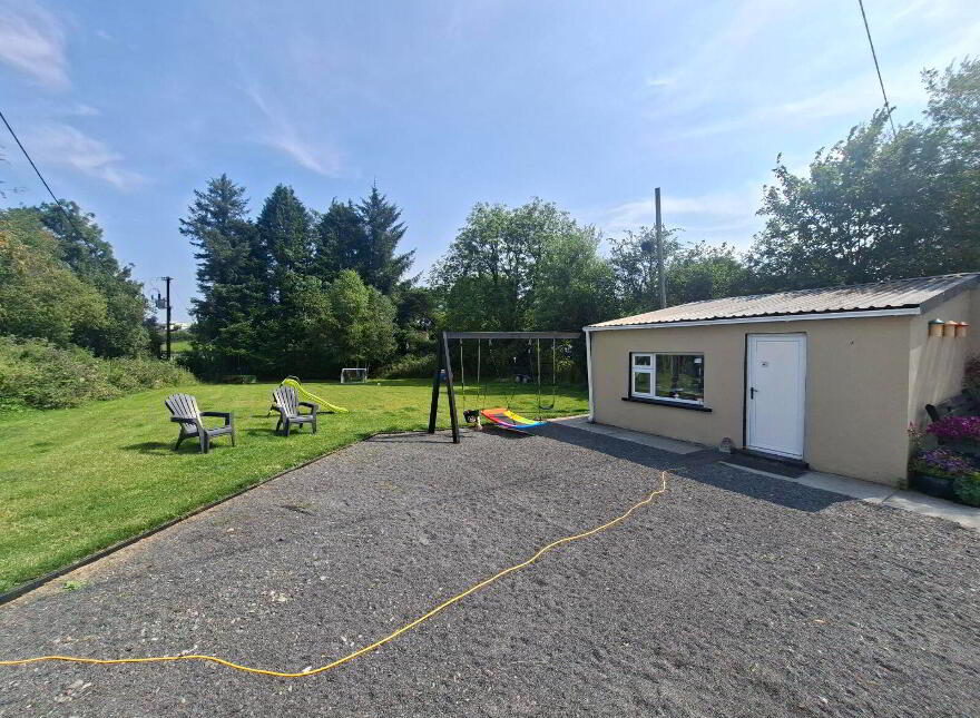 Arva Road, Ballinagh, H12P282