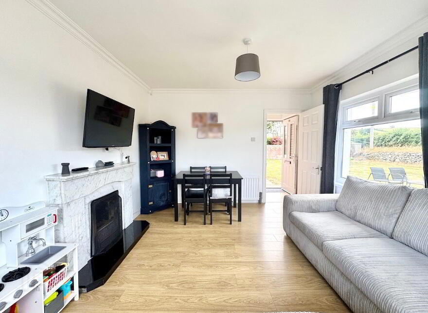 10 Manse Road, Seaforde, BT30 8PD