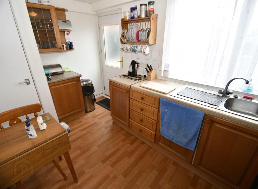 23a Tullymore Gardens, Andersonstown, Belfast, BT11 8ND