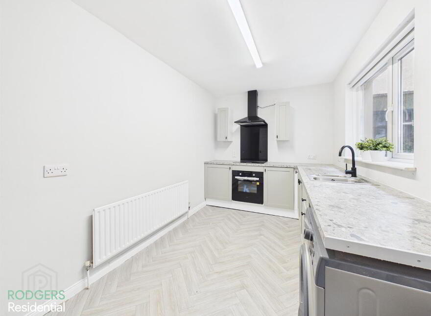 15 Westcott Street, Belfast, BT5 5BN