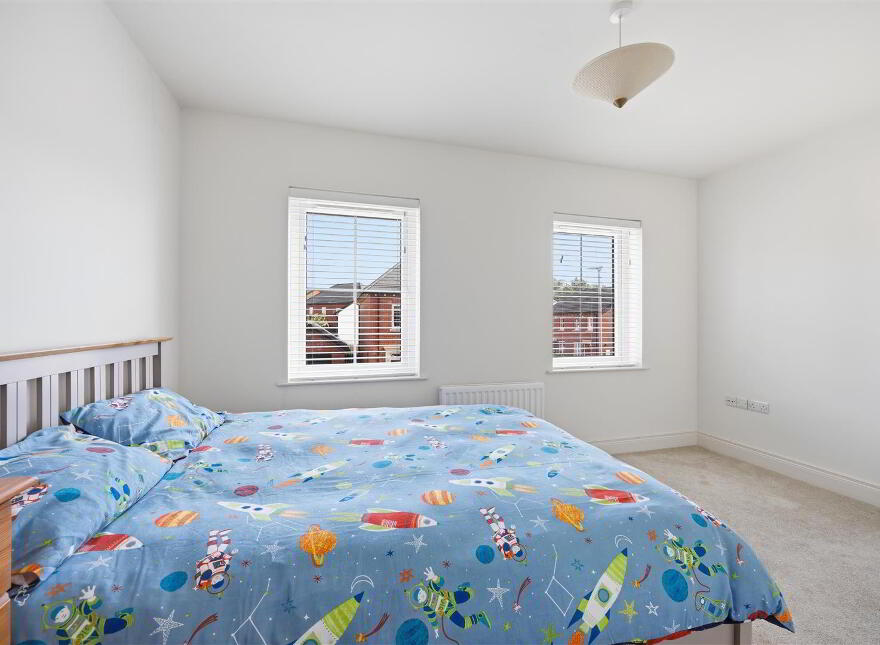 34 Blackwood Crescent, Newtownards, BT23 4XX