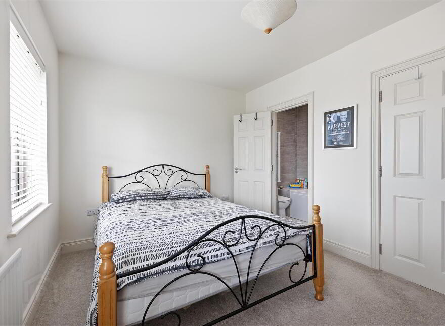 34 Blackwood Crescent, Newtownards, BT23 4XX