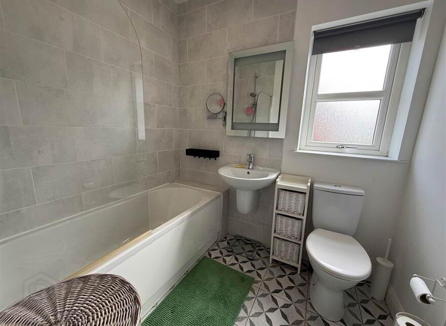 8 Kings Oak Meadow, Lisburn, BT27 5TG
