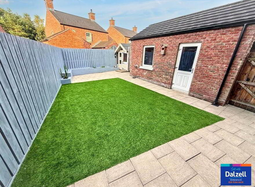 8 Kings Oak Meadow, Lisburn, BT27 5TG