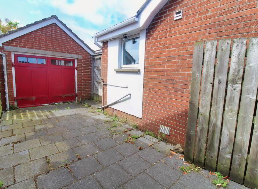 8 Cranley Hill, Bangor, BT19 7ST