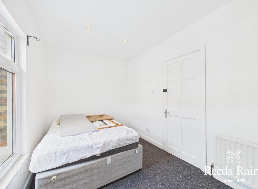 14 Brenda Street, Belfast, BT5 5GQ