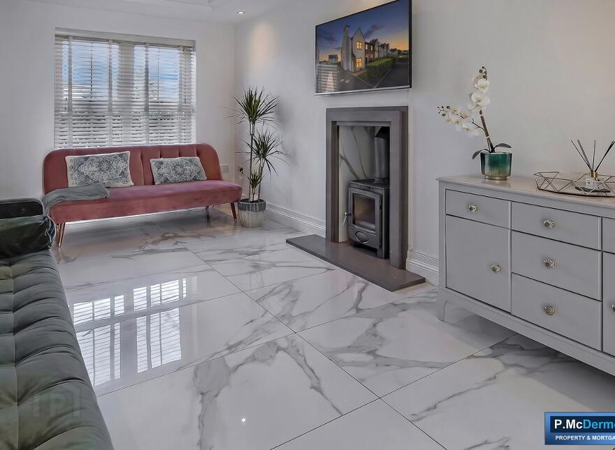 26 Oak Country Manor, Waterside, Derry, BT47 6HG
