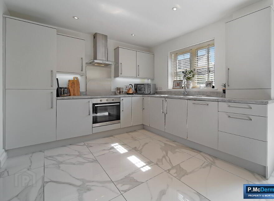 26 Oak Country Manor, Waterside, Derry, BT47 6HG