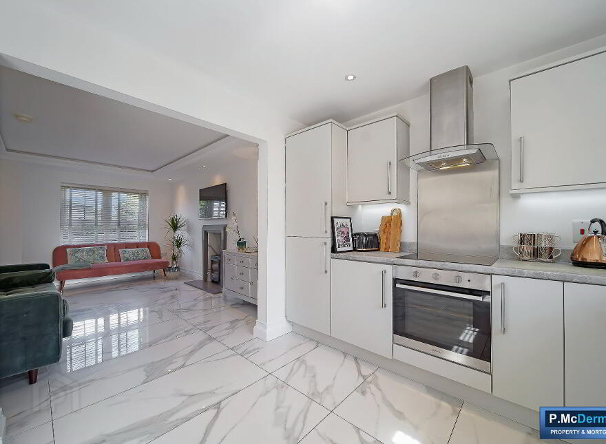 26 Oak Country Manor, Waterside, Derry, BT47 6HG