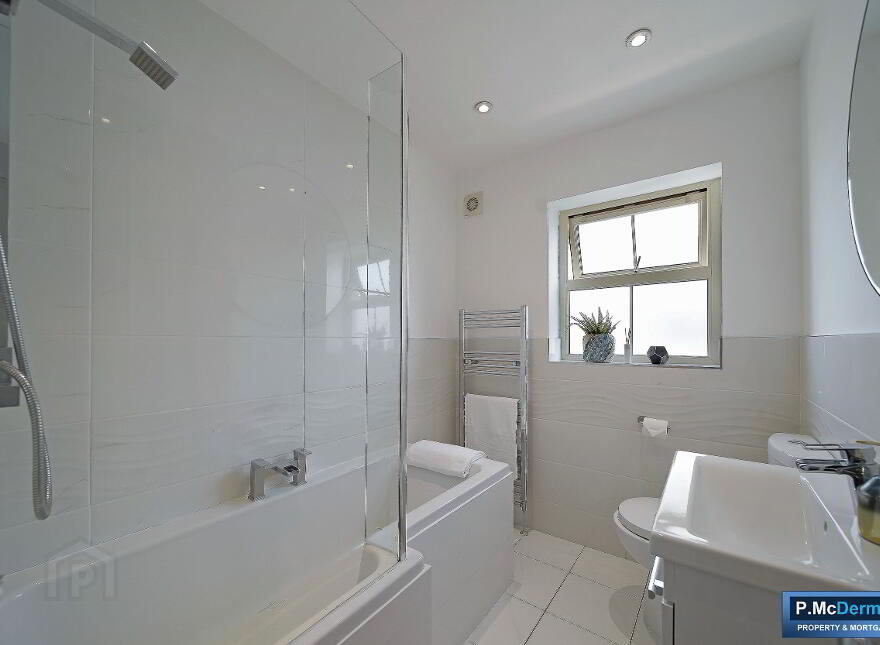 26 Oak Country Manor, Waterside, Derry, BT47 6HG
