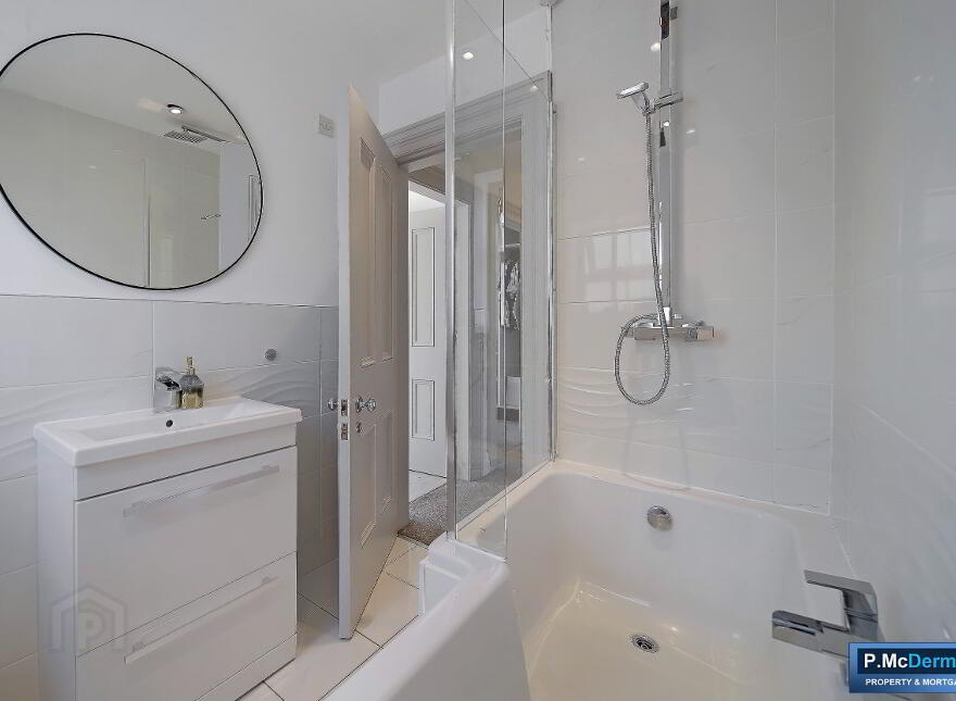 26 Oak Country Manor, Waterside, Derry, BT47 6HG