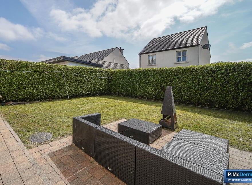 26 Oak Country Manor, Waterside, Derry, BT47 6HG