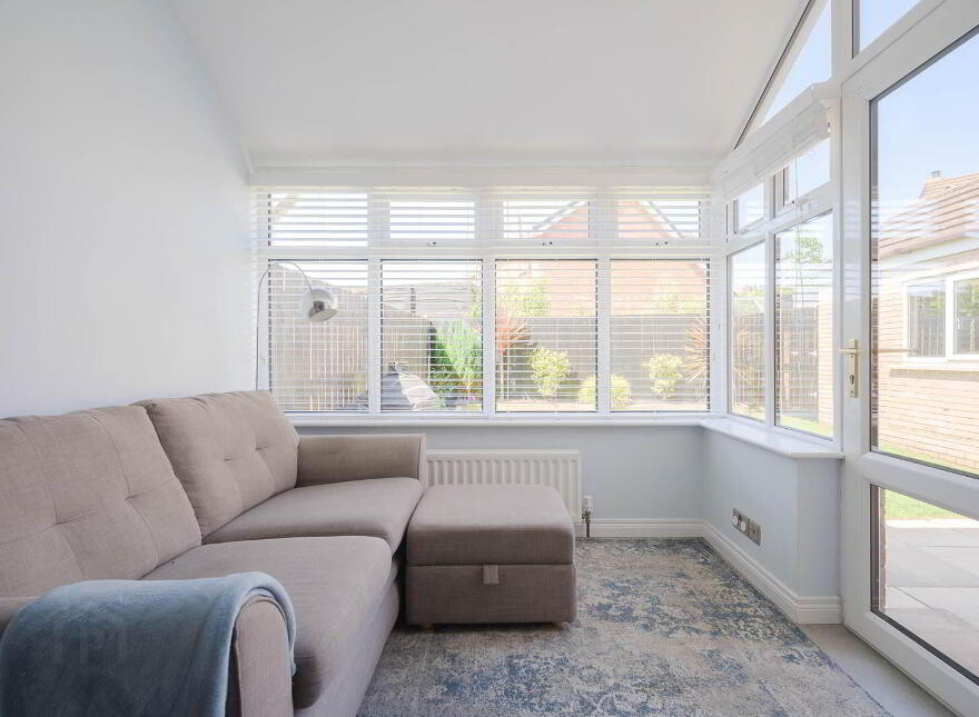4 Oyster Cove, Donaghadee, BT21 0JS