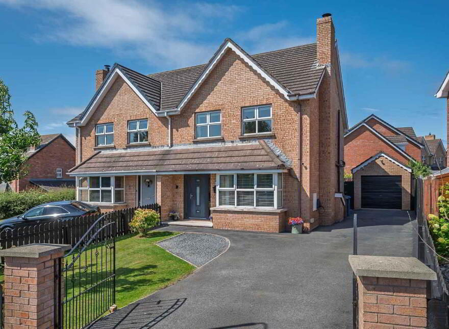 4 Oyster Cove, Donaghadee, BT21 0JS