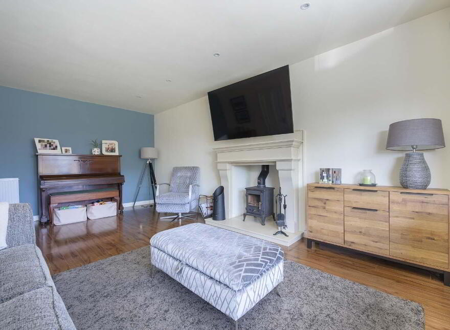 4 Oyster Cove, Donaghadee, BT21 0JS