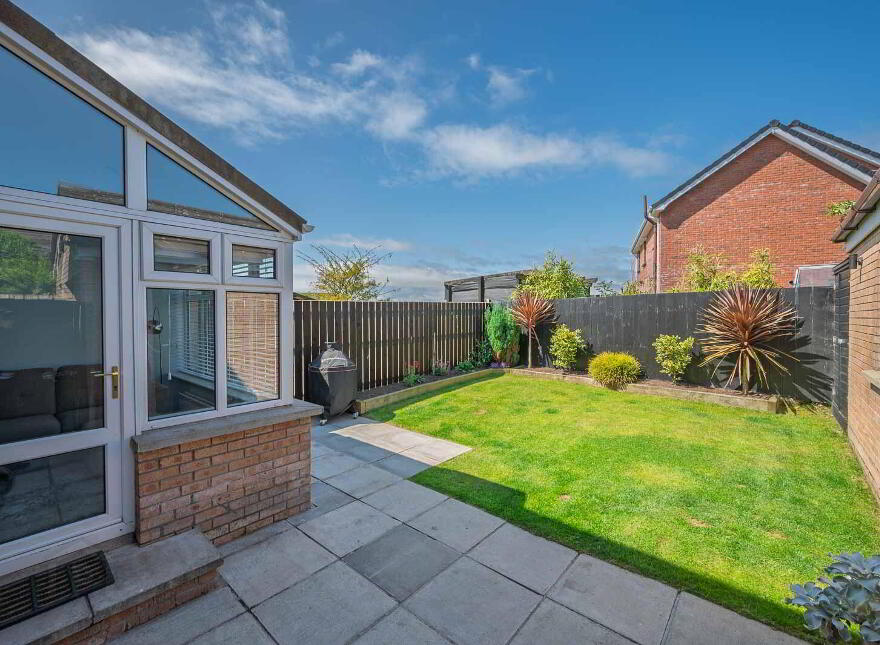 4 Oyster Cove, Donaghadee, BT21 0JS