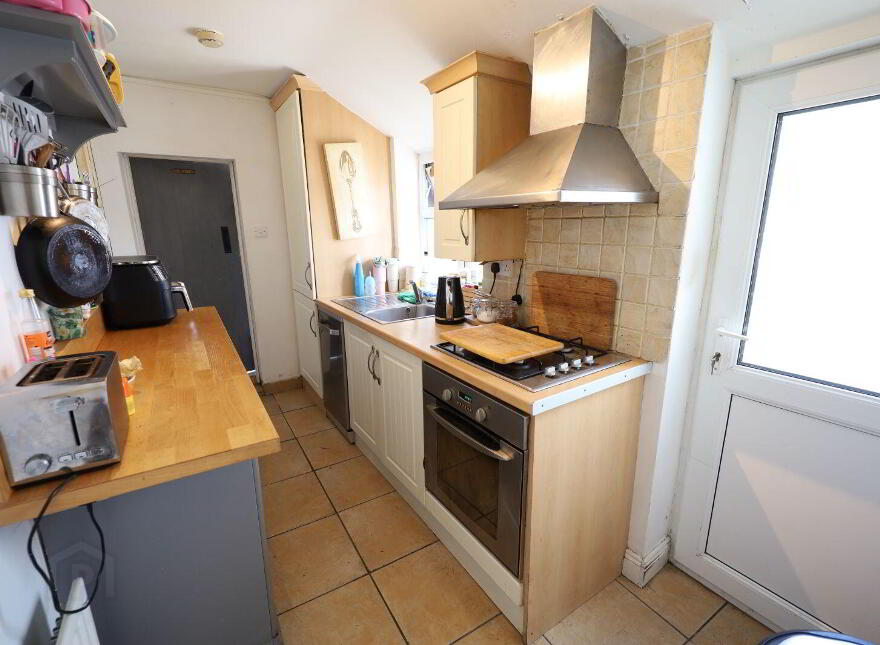 3 Palmer's Terrace, Main Street, Ringaskiddy, P43HX06